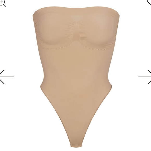 SKIMS Sculpt Bodysuit - Picture 4 of 5
